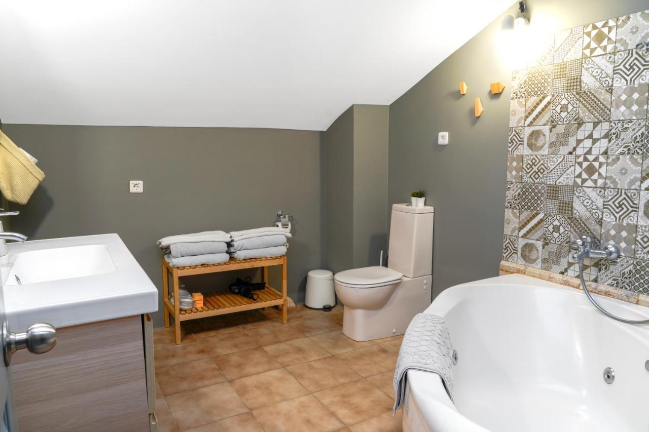 A&B Home Hotel Гьочек Екстериор снимка