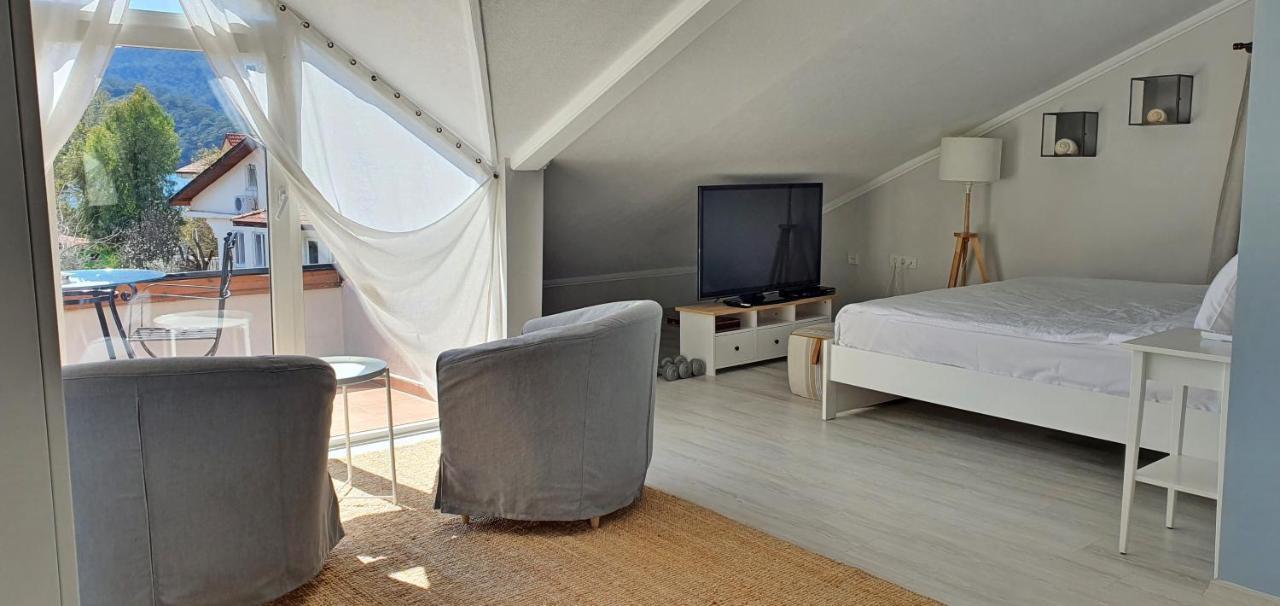 A&B Home Hotel Гьочек Екстериор снимка